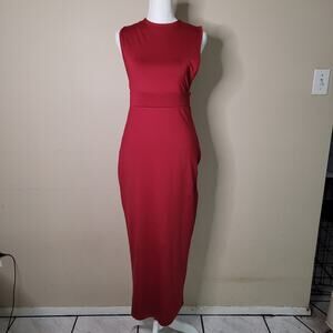 Chic Red Shein Sleeveless Midi Dress - Size M